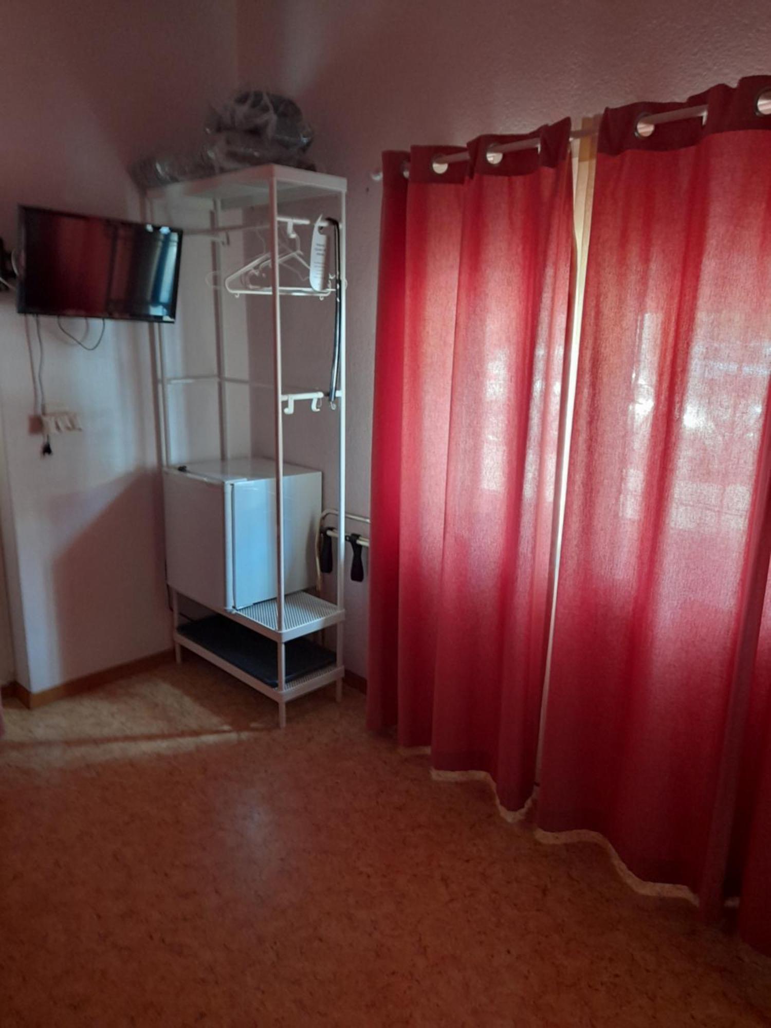 Garni Elisabetta Hotell Gordola Exteriör bild