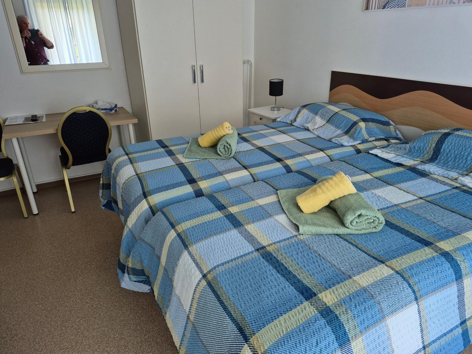 Garni Elisabetta Hotell Gordola Exteriör bild